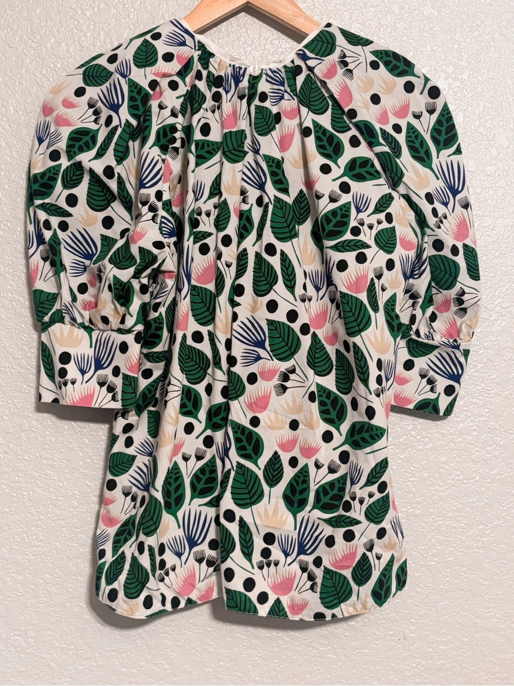 Tish Cox Leaf & Bloom Puff Sleeve Blouse - Green/Pink on Cream - Picture 4 of 8